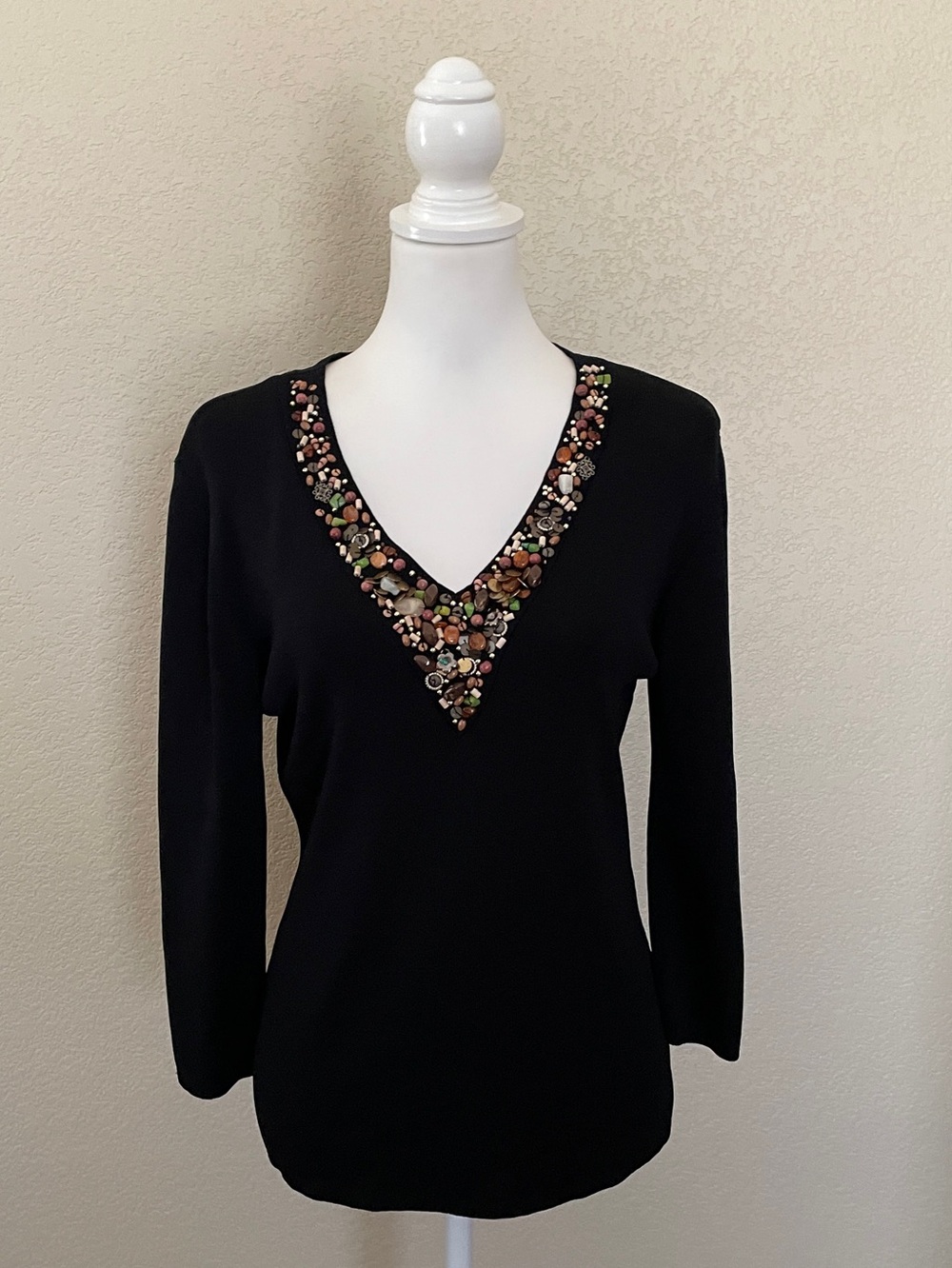 Joseph A. Embellished V-Neck Sweater Top 3/4 Sleeve Stretch Sz L Black Beaded